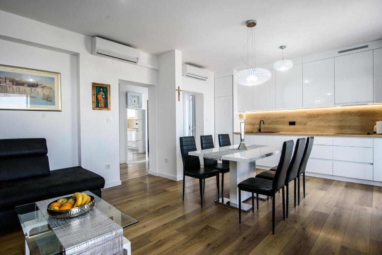Aurora Seaview Apartment Mlini Exterior photo